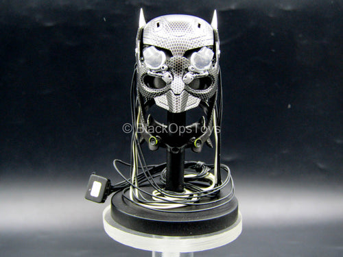 Batman v Superman - Batman Tech Cowl