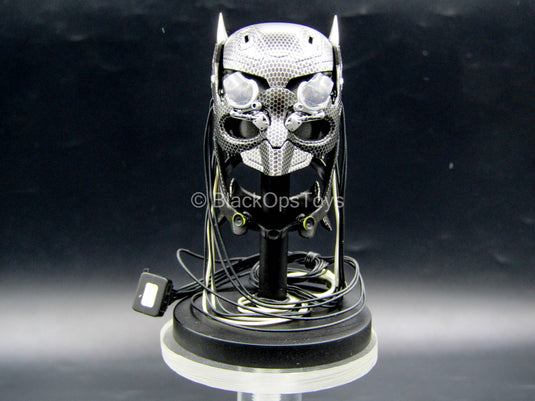 Batman v Superman - Batman Tech Cowl