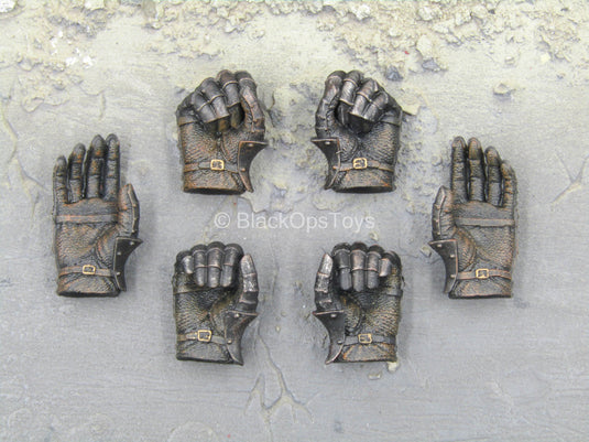 Royal Defender Black - Black Female Gloved Hand Set