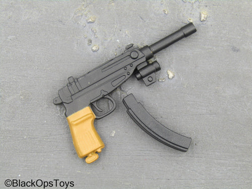 CY Girls - Blaze - Skorpion Submachine Gun w/Dual Magazine