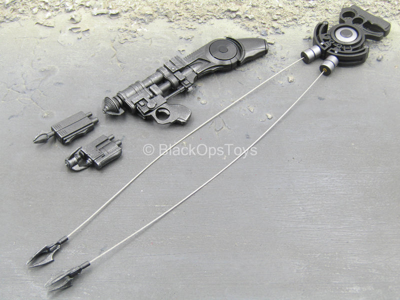 Load image into Gallery viewer, Arkham Knight - Batman Beyond - Grapnel Gun w/Line Launcher Set
