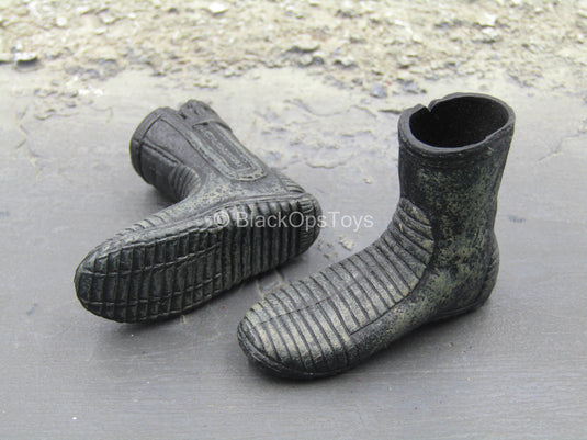 Black Weathered Diving Boots (Peg Type w/Pegs)