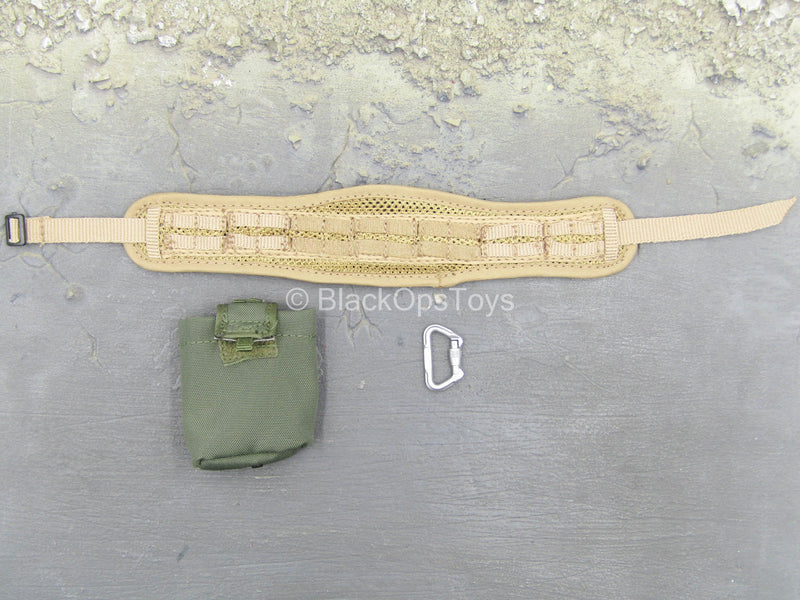 Load image into Gallery viewer, Russian Soldier Miss Spetsnaz - MOLLE Battle Belt Set
