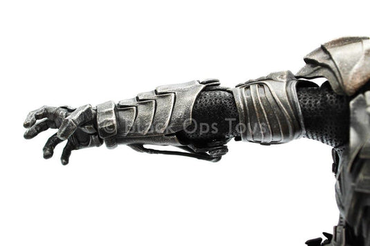 General Zod - Upper Arm Armor Set