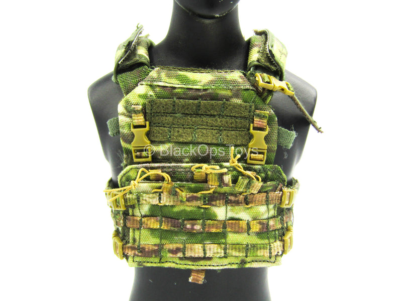 Load image into Gallery viewer, Russian Soldier Miss Spetsnaz - Female Multicam MOLLE Plate Carrier
