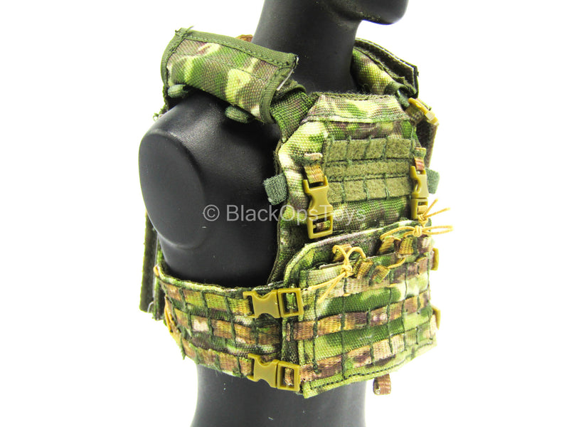 Load image into Gallery viewer, Russian Soldier Miss Spetsnaz - Female Multicam MOLLE Plate Carrier
