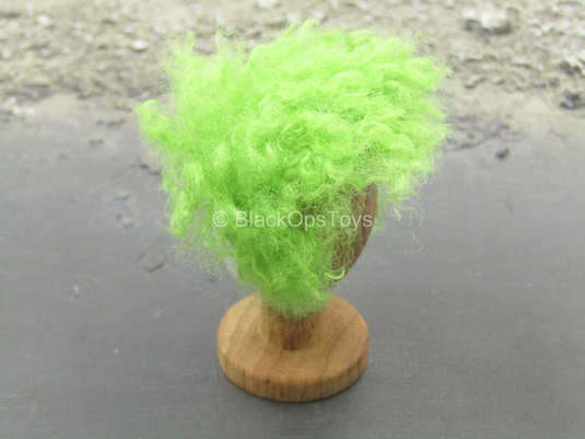 The Entertainer - Green Wig w/Stand