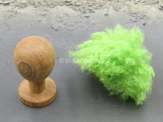 The Entertainer - Green Wig w/Stand