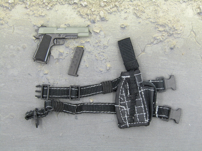 Load image into Gallery viewer, GI JOE - Ranger Stalker - 1911 Pistol &amp; Drop Leg Holster
