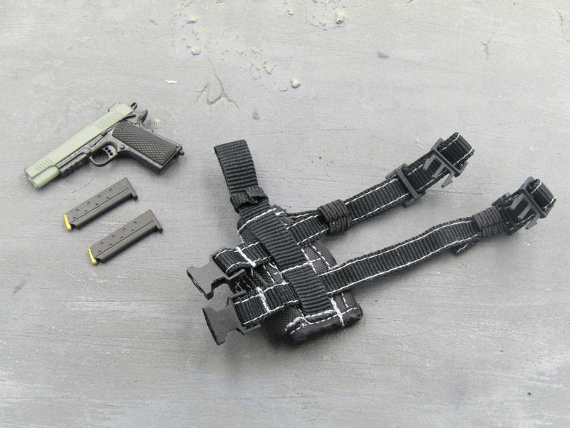 Load image into Gallery viewer, GI JOE - Ranger Stalker - 1911 Pistol &amp; Drop Leg Holster
