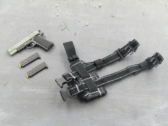 GI JOE - Ranger Stalker - 1911 Pistol & Drop Leg Holster