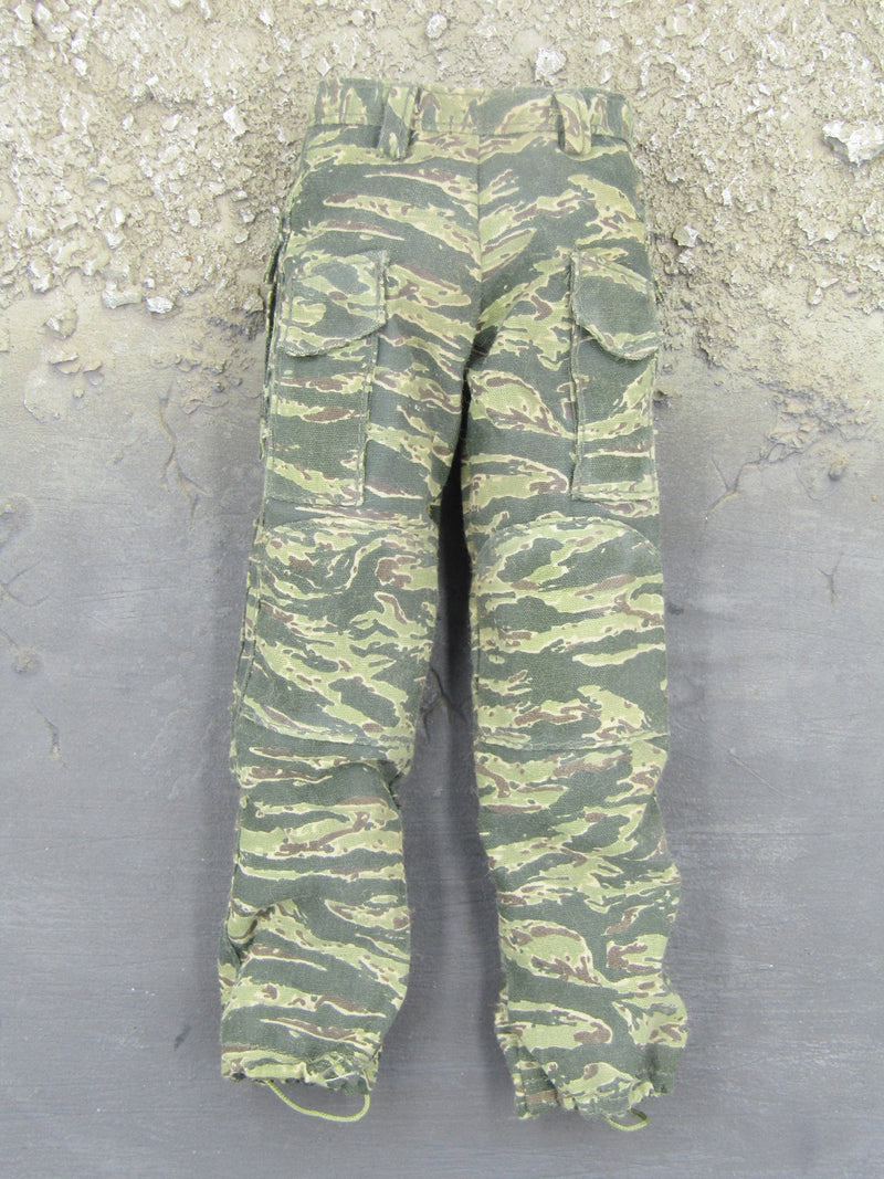 Load image into Gallery viewer, GI JOE - Ranger Stalker - Jungle Tiger Stripe Camo Uniform Set
