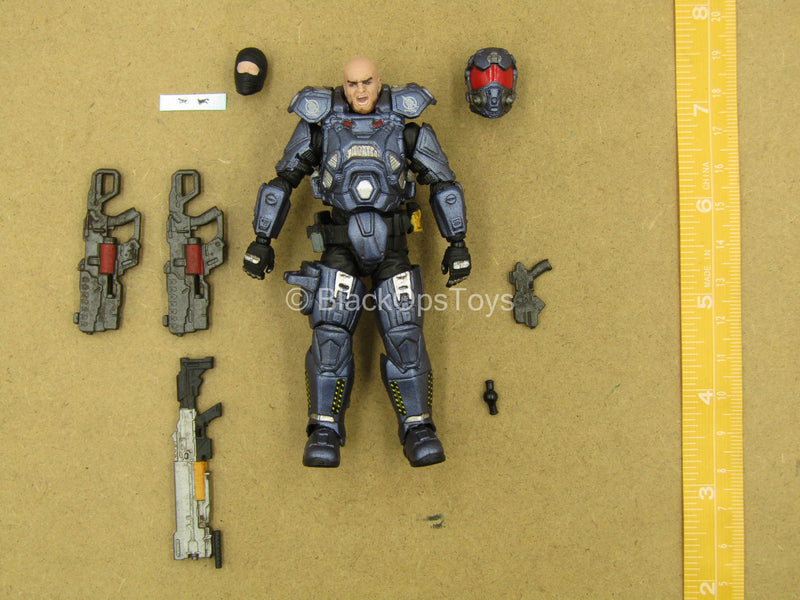 Load image into Gallery viewer, 1/18 - Battle For The Star - Interstellar Trooper Figure Type 3
