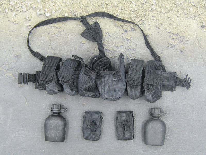 Load image into Gallery viewer, GI JOE - Ranger Stalker - Black Y-Harness LCE w/Pouch Set
