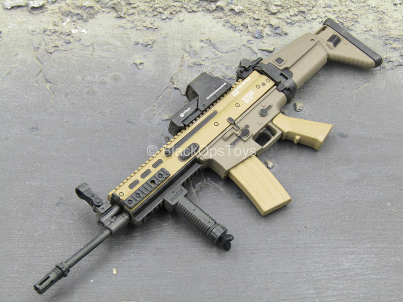 Load image into Gallery viewer, Weapons Collection - Scar-L Rifle w/Foregrip &amp; Red Dot Sight
