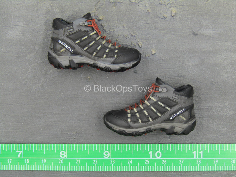 Load image into Gallery viewer, ZERT - AMG Juggernaut - Black &amp; Red Boots (Peg Type)
