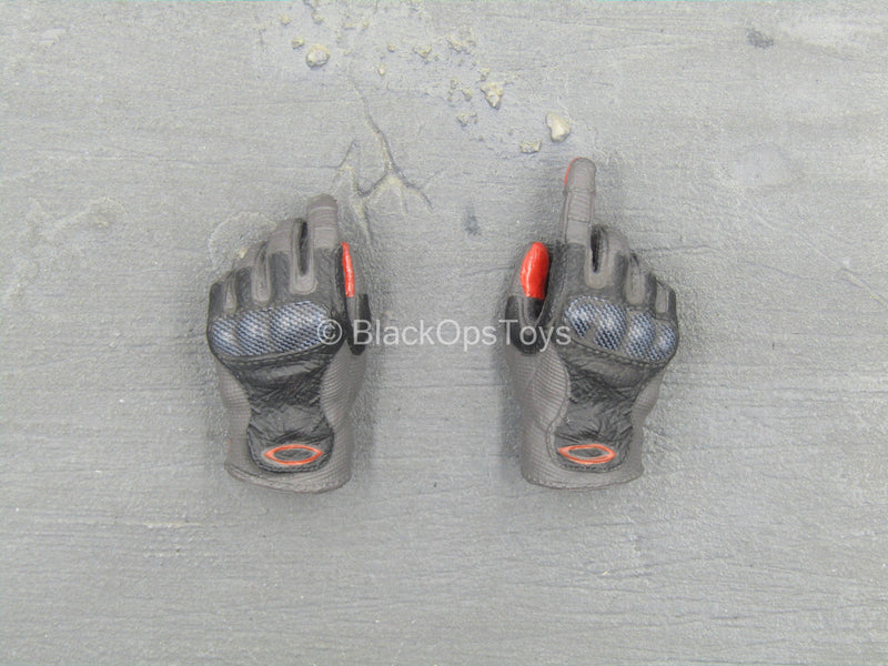 Load image into Gallery viewer, ZERT - AMG Juggernaut - Black &amp; Red Gloved Hand Set

