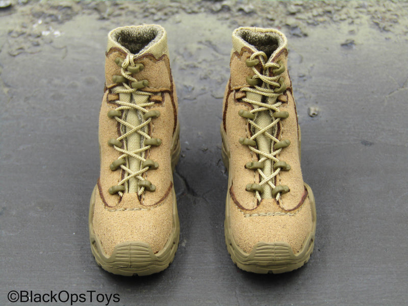 Load image into Gallery viewer, 75th Ranger Regiment - Tan Cloth Boots (Peg Type)
