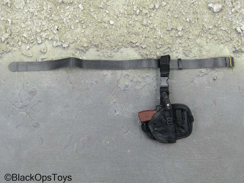 Load image into Gallery viewer, TsSN FSB Moscow Hostage Crisis - Makarov Pistol w/Drop Leg Holster

