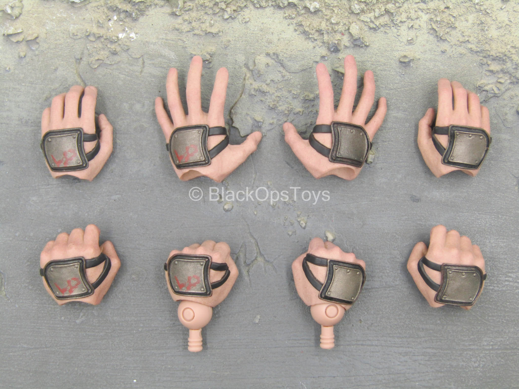 Gladiator Thor - Male Hand Set – BlackOpsToys