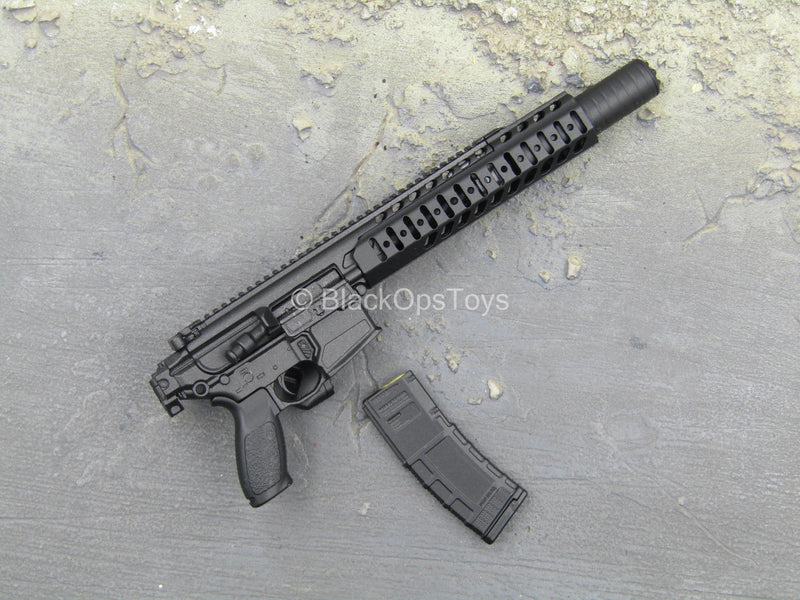 Load image into Gallery viewer, Special Forces LVAW - Suppressed Assault Rifle w/Folding &amp; Extending Stock
