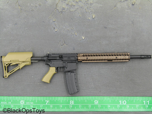 Special Forces - Black & Tan M4 Assault Rifle w/60 Round Mag