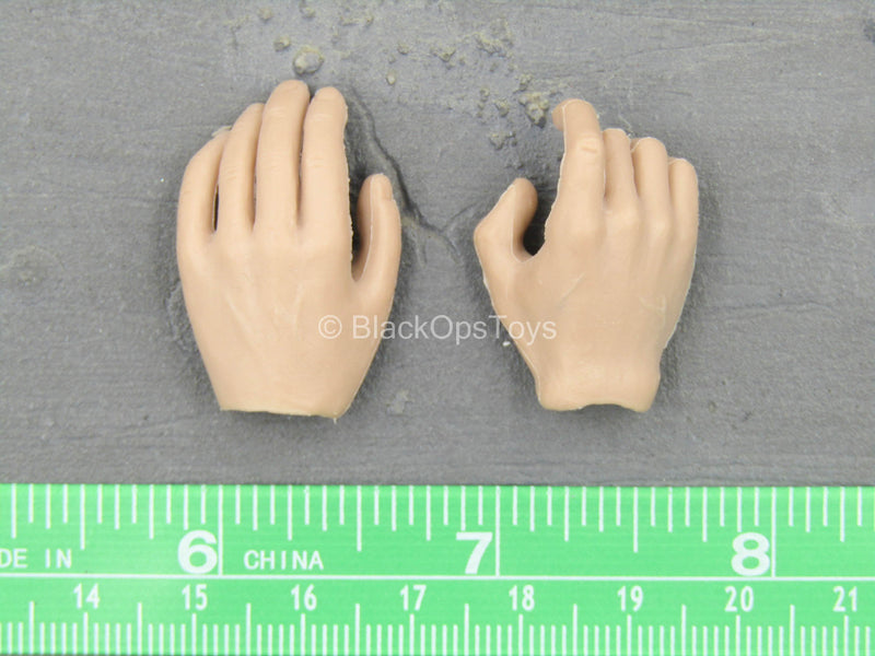 Load image into Gallery viewer, Heroik Muscle Body - Hand Set (x2)
