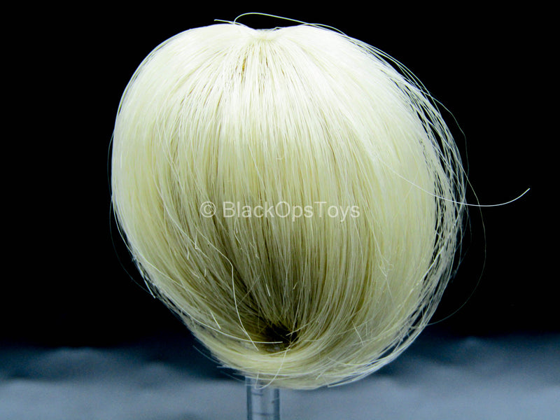 Load image into Gallery viewer, Pale Blonde Wig &quot;Chari&quot;
