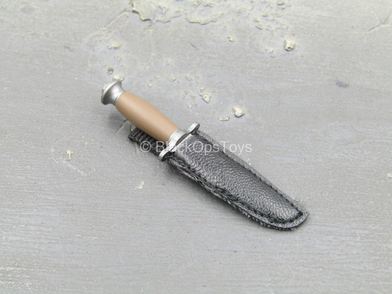 Load image into Gallery viewer, Rogue Survivor Anna - Knife w/Black Leather Like Sheath
