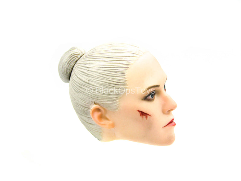 Load image into Gallery viewer, Rogue Survivor Anna - Female Head Sculpt
