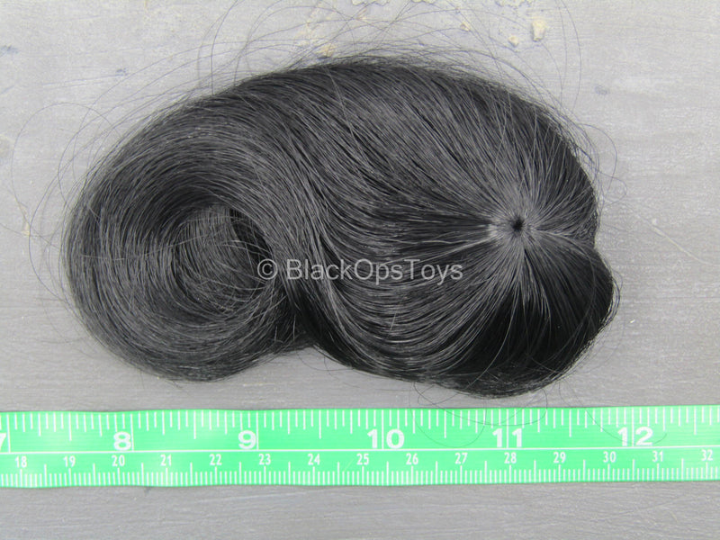 Load image into Gallery viewer, Black Wig &quot;Denise&quot;
