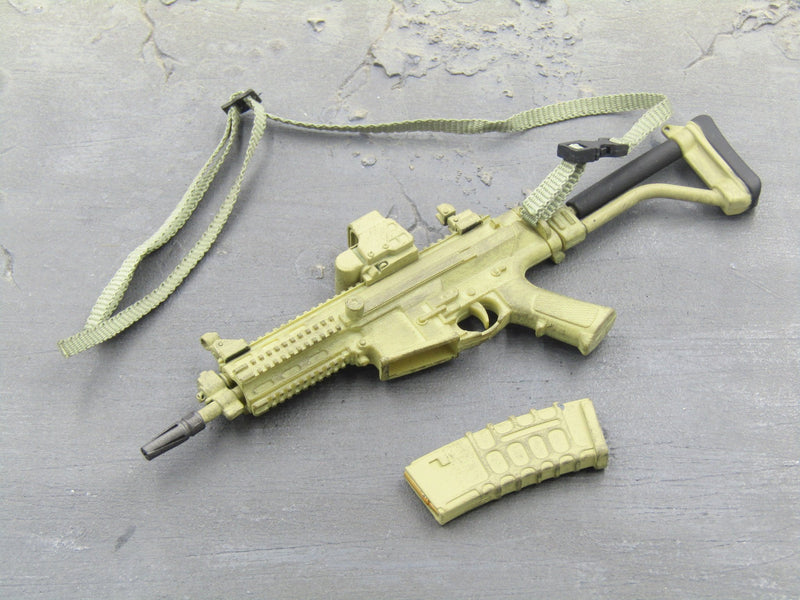 Load image into Gallery viewer, GI JOE - General Hawk - Tan Assault Rifle w/Folding Stock
