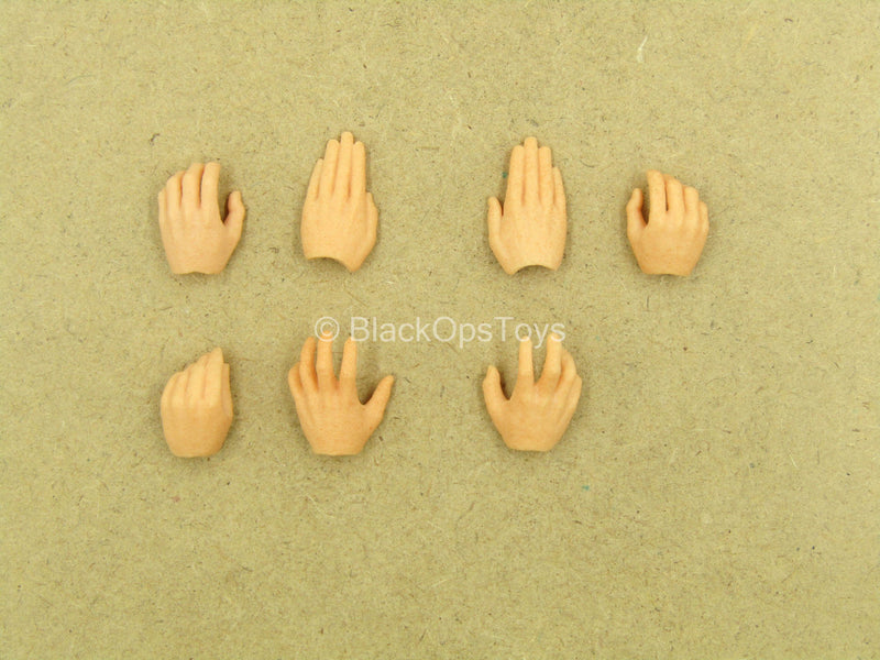 Load image into Gallery viewer, 1/12 - 1978 Superman - Male Hand Set
