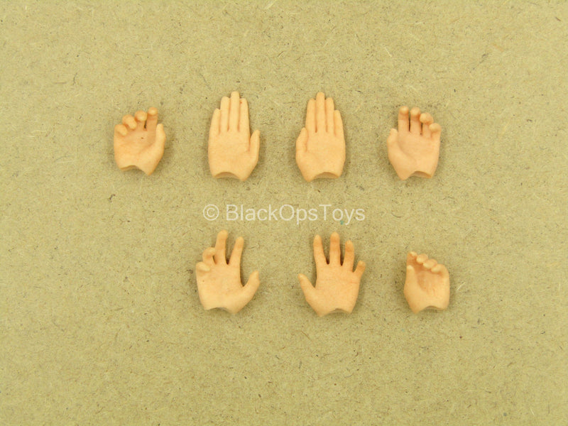 Load image into Gallery viewer, 1/12 - 1978 Superman - Male Hand Set
