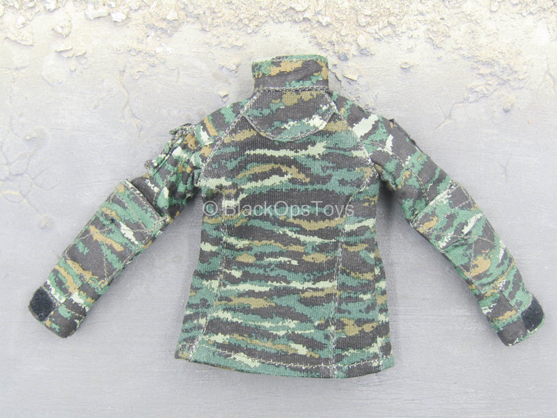 Load image into Gallery viewer, Snow Leopard Commando Unit - Chinese PLA Tiger Stripe Uniform Set
