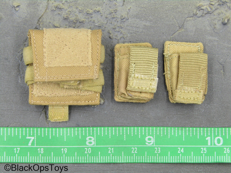 Load image into Gallery viewer, Tan IFAK Pouch w/M4 Magazine Pouch (x2)
