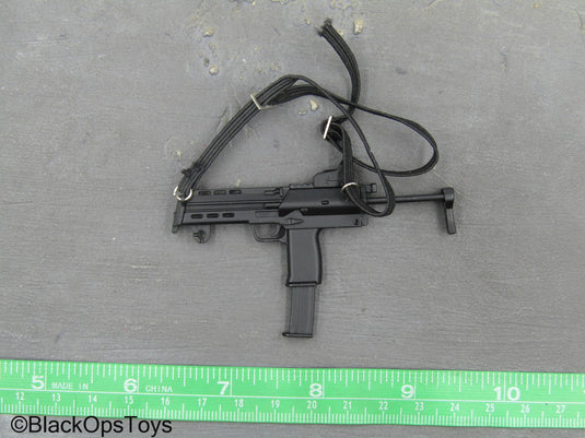 Black MP7 Submachine Gun w/Sling