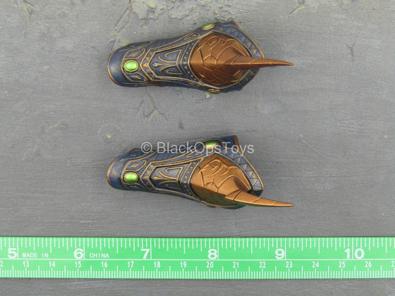 Load image into Gallery viewer, Anubis - Black &amp; Bronze Spiked Gauntlets
