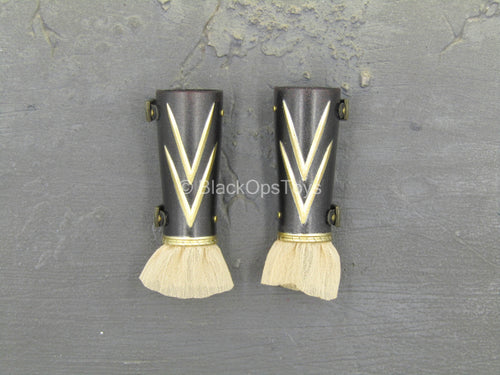 Dragon Knight - Black & Gold Colored Metal Gauntlets