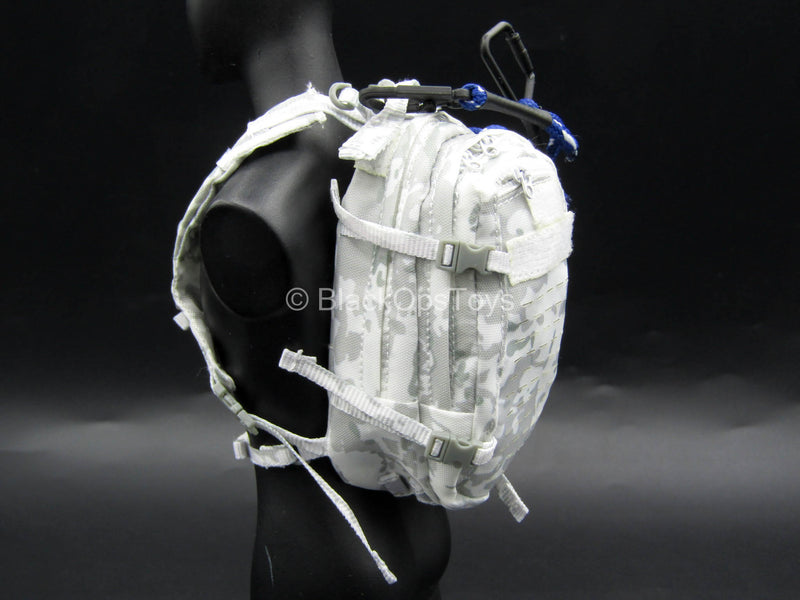 Load image into Gallery viewer, Special Forces Snow Field Op. - Winter Camo Backpack w/Rope
