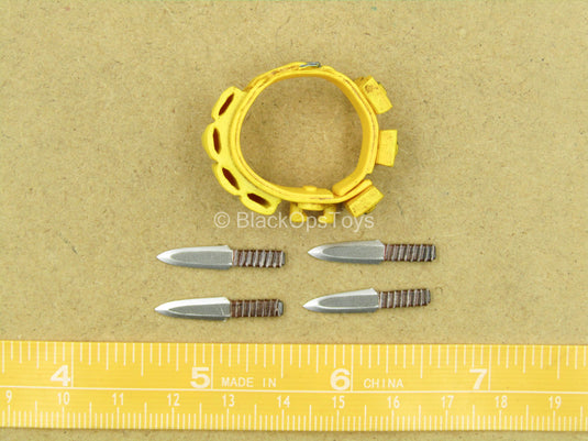 1/12 - 19th Century Dark Knight - Yellow Utility Belt w/Knife Set