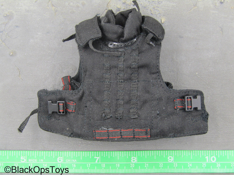 Load image into Gallery viewer, HALO Night Ops Black MOLLE Plate Carrier Vest
