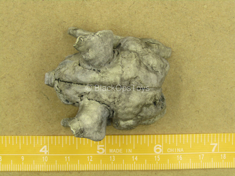 Load image into Gallery viewer, 1/12 - 19th Century Dark Knight - Gargoyle
