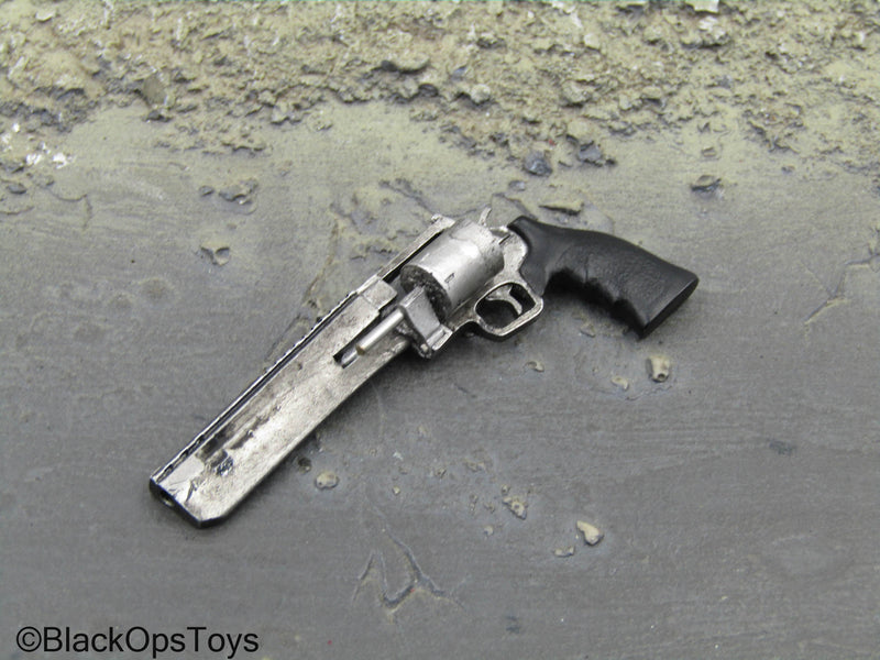 Load image into Gallery viewer, Ghost Recon Breakpoint Cole D. Walker - Revolver Pistol
