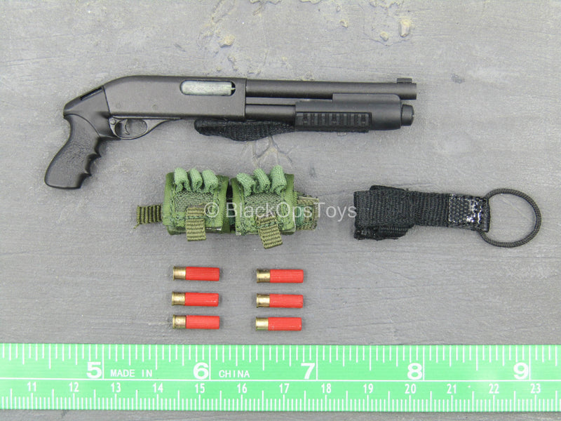 Load image into Gallery viewer, U.S. Army 1st SFOD-D - Metal Shotgun w/Weapons Cache &amp; Shells
