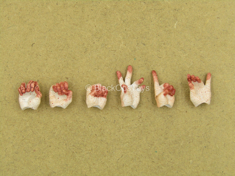 Load image into Gallery viewer, 1/12 - The Joker Deluxe - Male Bloody Hand Set (Type 2)

