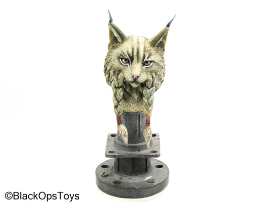 Outlaws Of The Marsh - Cat Head Sculpt