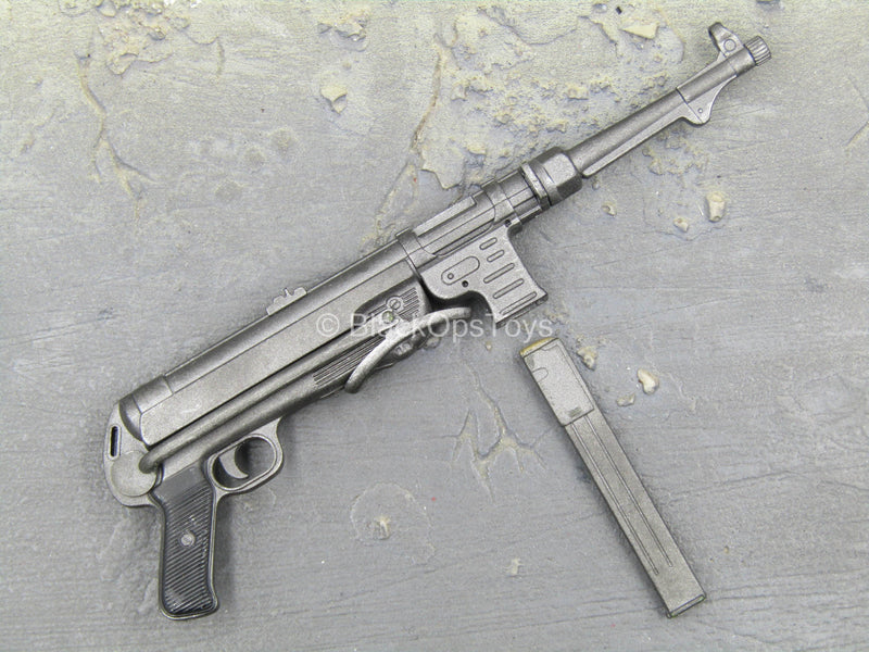 Load image into Gallery viewer, Weapons Collection - MP40 Submachine Gun (READ DESC)
