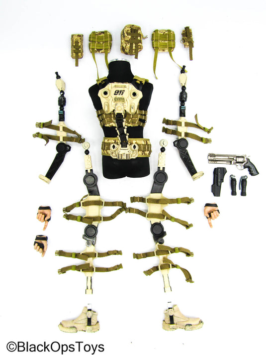 Pvt 1st Class Mike Winter Geronimo Ver - Mech Suit w/AOR1 Vest