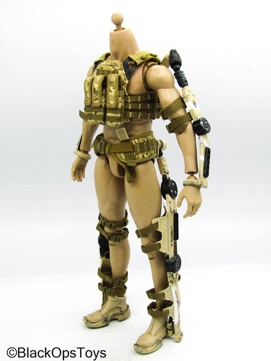 Pvt 1st Class Mike Winter Geronimo Ver - Mech Suit w/AOR1 Vest